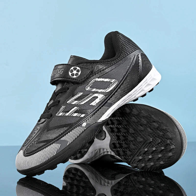 New Kid Match Boys Football Boots Professional Non-Slip Sneakers Match Soccer Shoes Sports Shoes Outdoor Comfortable Unisex