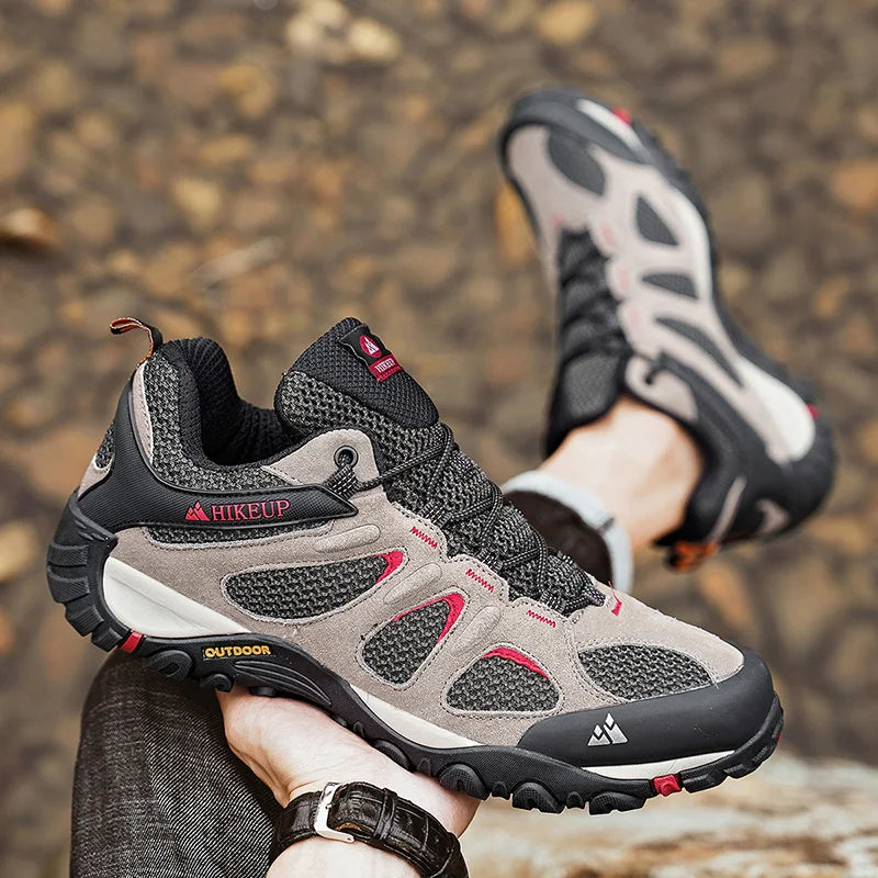 New Non-slip Wear Resistant Men‘s Outdoor Hiking Shoes Breathable Splashproof Climbing Men Sneaker Hunting Mountain Shoes