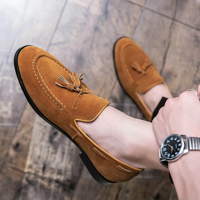New men's black moccasin one-pedal loafers men's brown business dress shoes Italian wedding dress shoes 38-48 size.