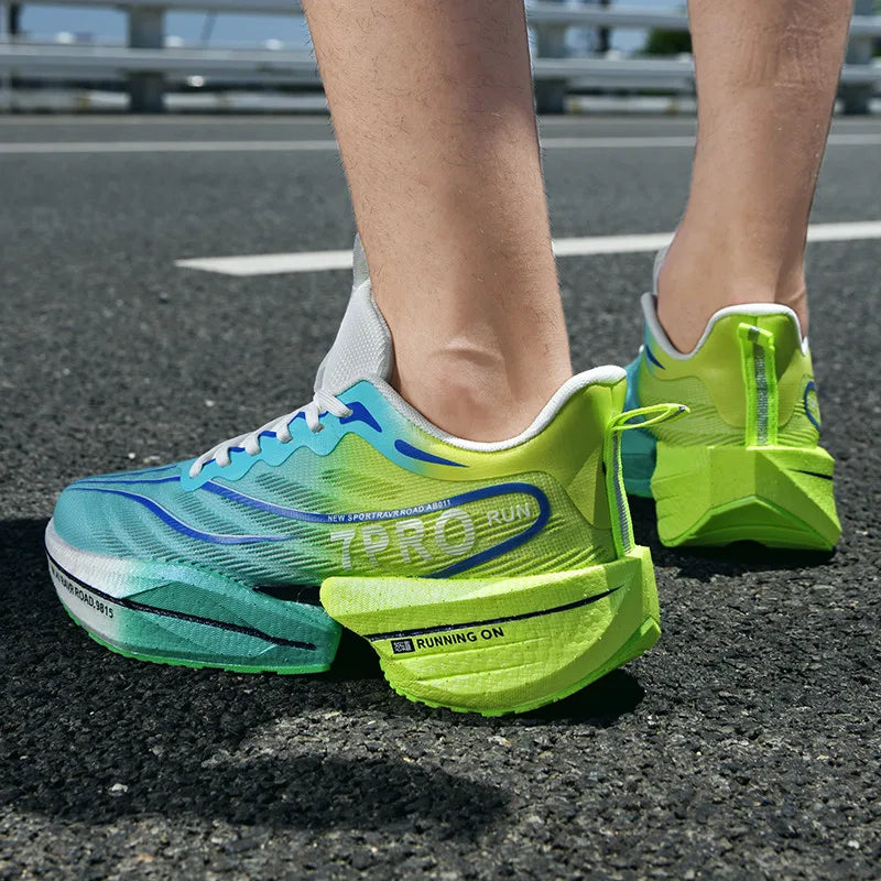 Men's Carbon Plate Sneakers Outdoor Soft Sole Mesh Sports Shoes Running Shoes Light Anti-Slip Casual Couple Tennis Shoes