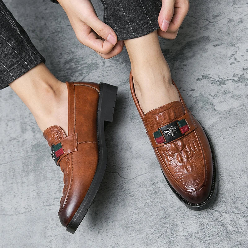 British pointy casual shoes men's nightclub hairstylist European station men's shoes lazy bean shoes fashion shoes