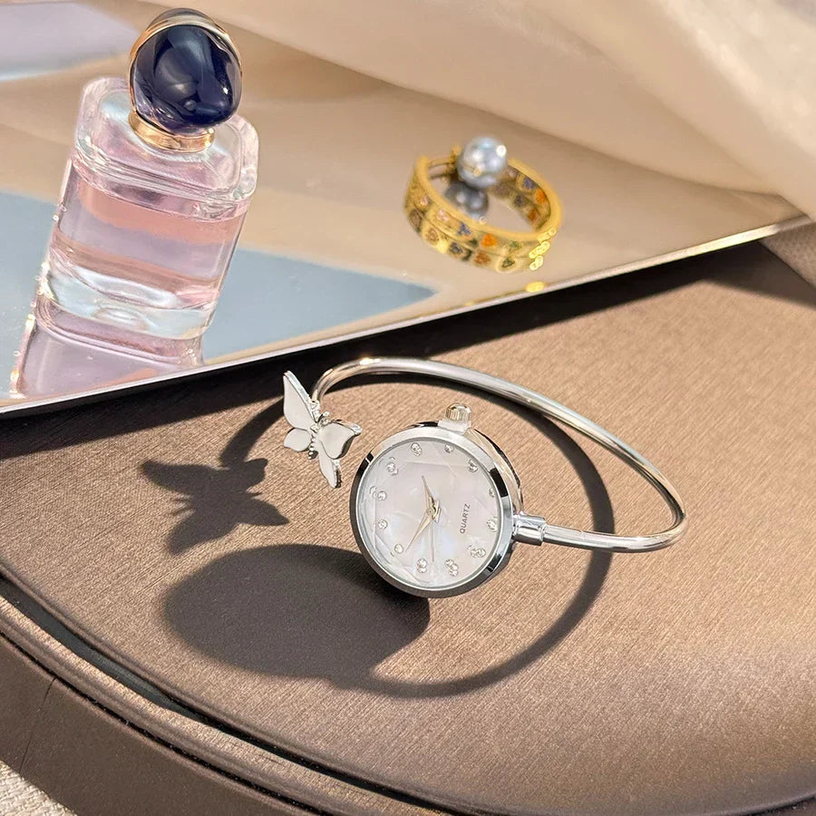 Romantic Butterfly Open Bracelet Luxury Fashion Ladies Quartz Watch Elegant Simple Wristwatch New Model Bestseller