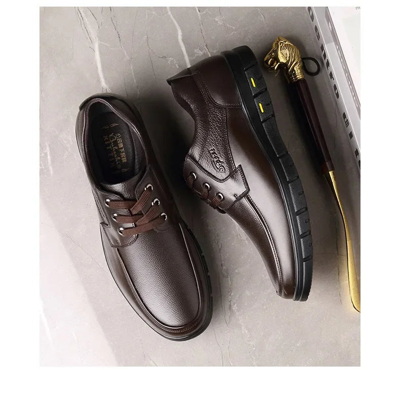 Men PU leather Casual Shoes Soft Sole Lace-up Luxury Brand Middle-aged Old Man Dad Lightweight Loafers Shoes  Zapatillas