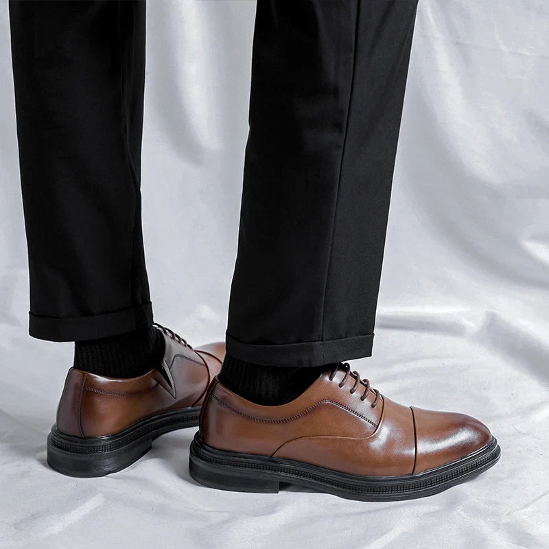 Brand Men Genuine Leather Shoes Black Wedding Bride For Formal Party Dress OEM Italian Men Shoes Casual Soft Casual Shoes