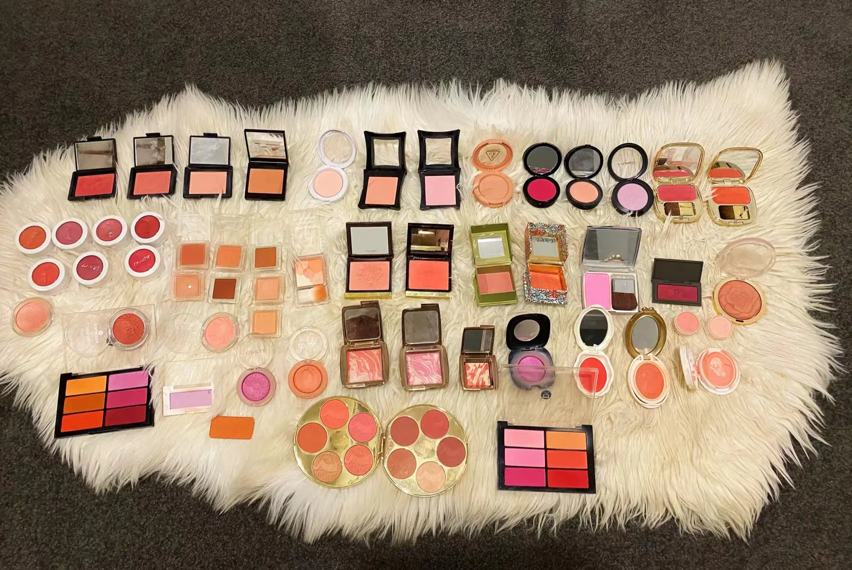 Brand MakeUp Sets Lucky Surprise Bag vegan Make up Cosmetics Kit Eyeshadow LipStick Eyebrow Eyeliner highlighter Sent Randomly