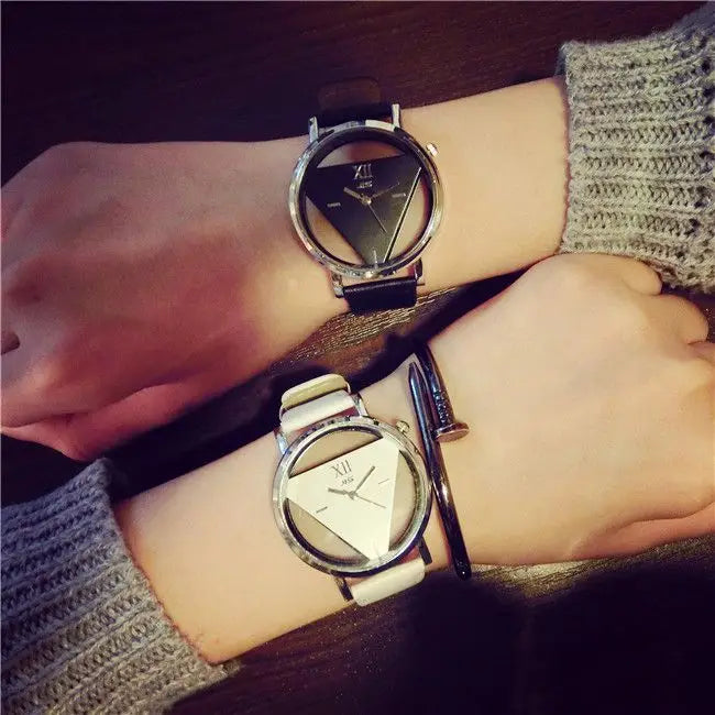 Fashion Simple Triangular Glass Watch Nail Bracelet Set Quartz Watch