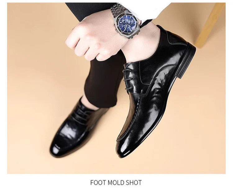 Spring Autumn New Pointed Toe Leather Shoes Men Fashion Business Casual Shoe Male Lace Designer Solid Color Wedding Shoes Man