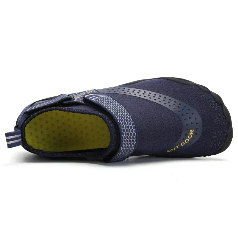 Mens Quick Drying Water Shoes Unisex Breathable Aqua Shoes Slip on Non Slip Wading Shoes Travel Water Park Pool Ladies Sneakers