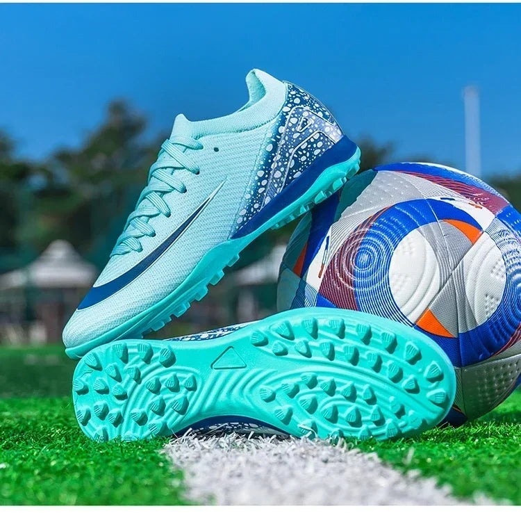 New Men Professional Football Boots Grass Soccer Shoes Outdoor Sport Non-Slip Training Shoes Match Sneakers Ultralight Unisex