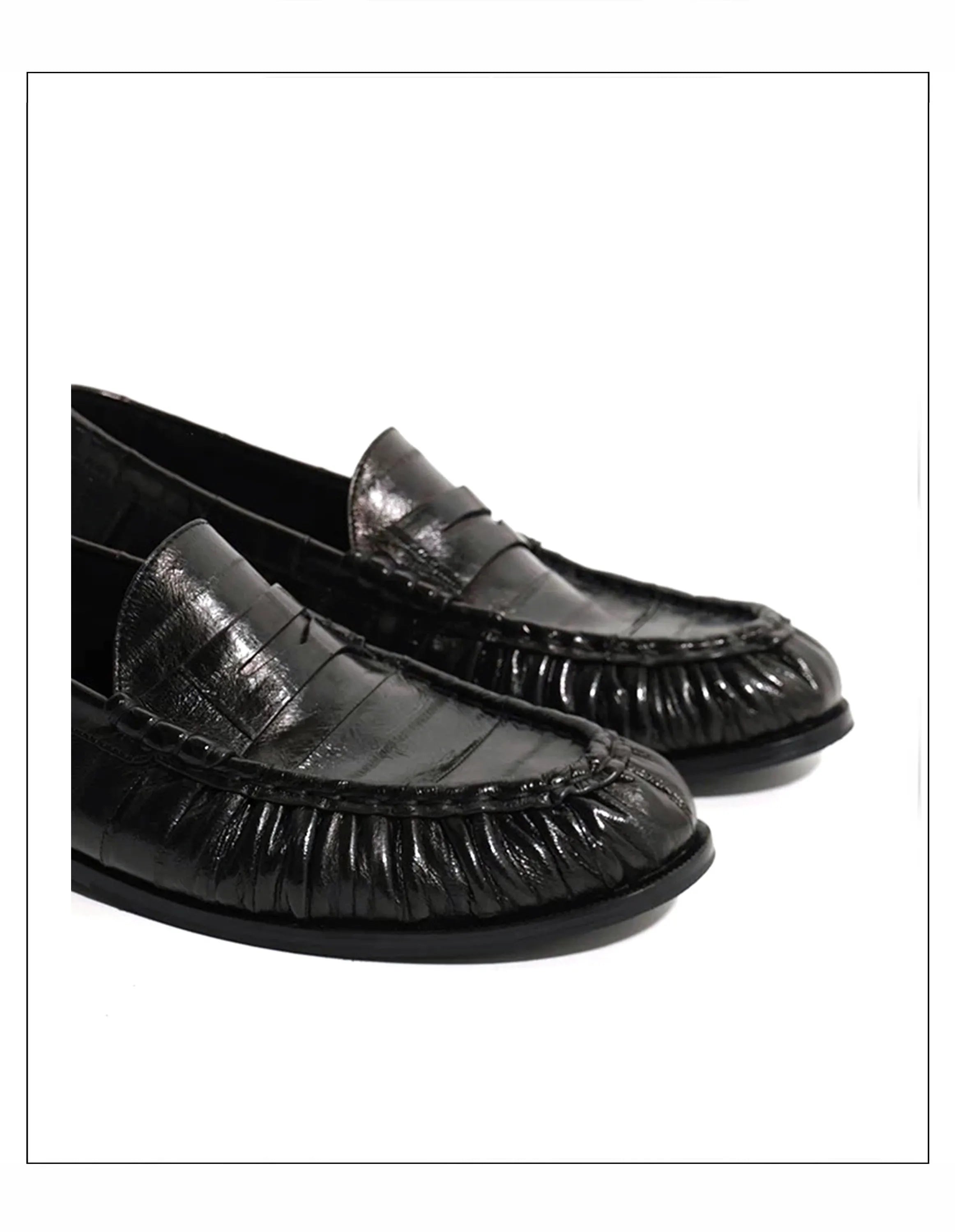 Loafers for men's eel skin pleated design a top layer cowhide slip in formal dress shoe suitable for casual work and commuting