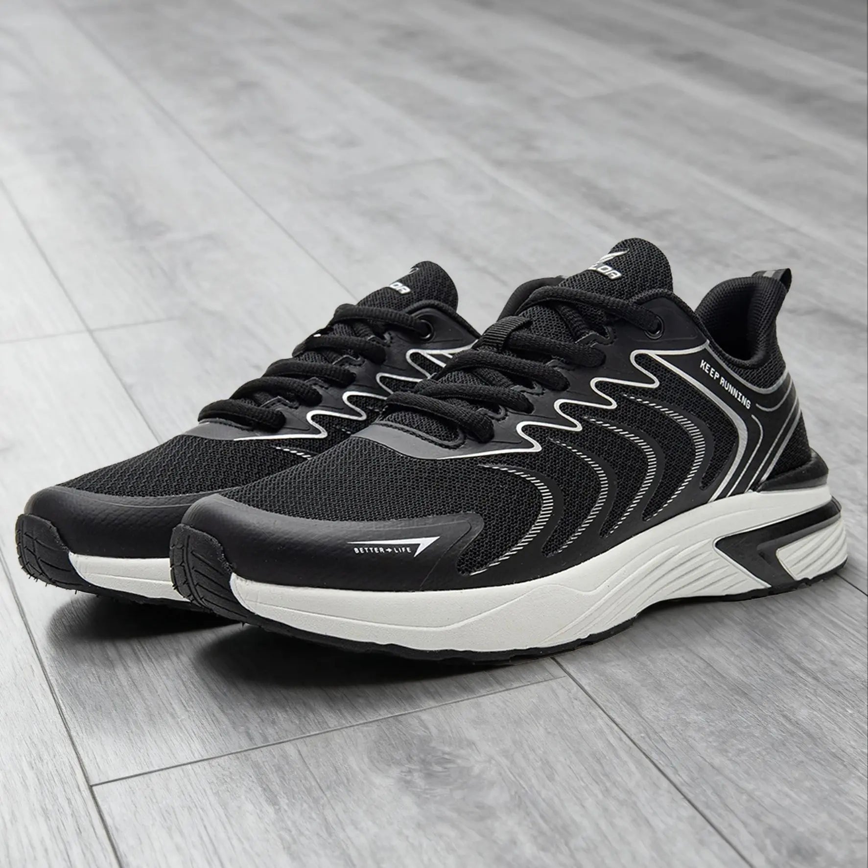 Men's Running Shoes Casual Lightweight Mesh Breathable Sneakers Male Outdoor Non-Slip Wear-Resistant Sports Shoes