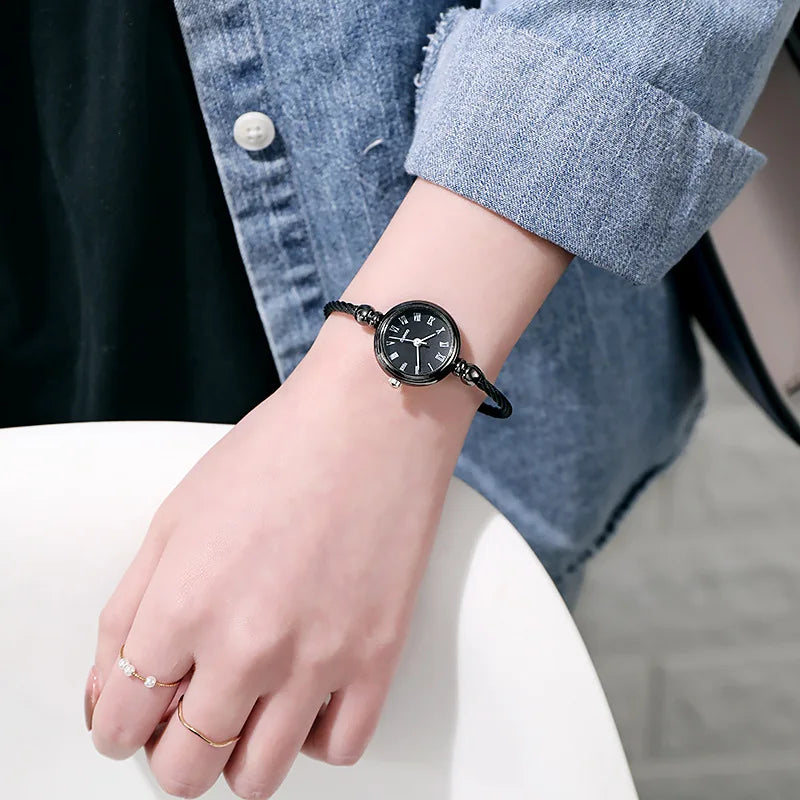 Women Watches Small Gold Bangle Bracelet Watch Stainless Steel Retro Ladies Quartz Wristwatch Clock Fashion Dress Watch