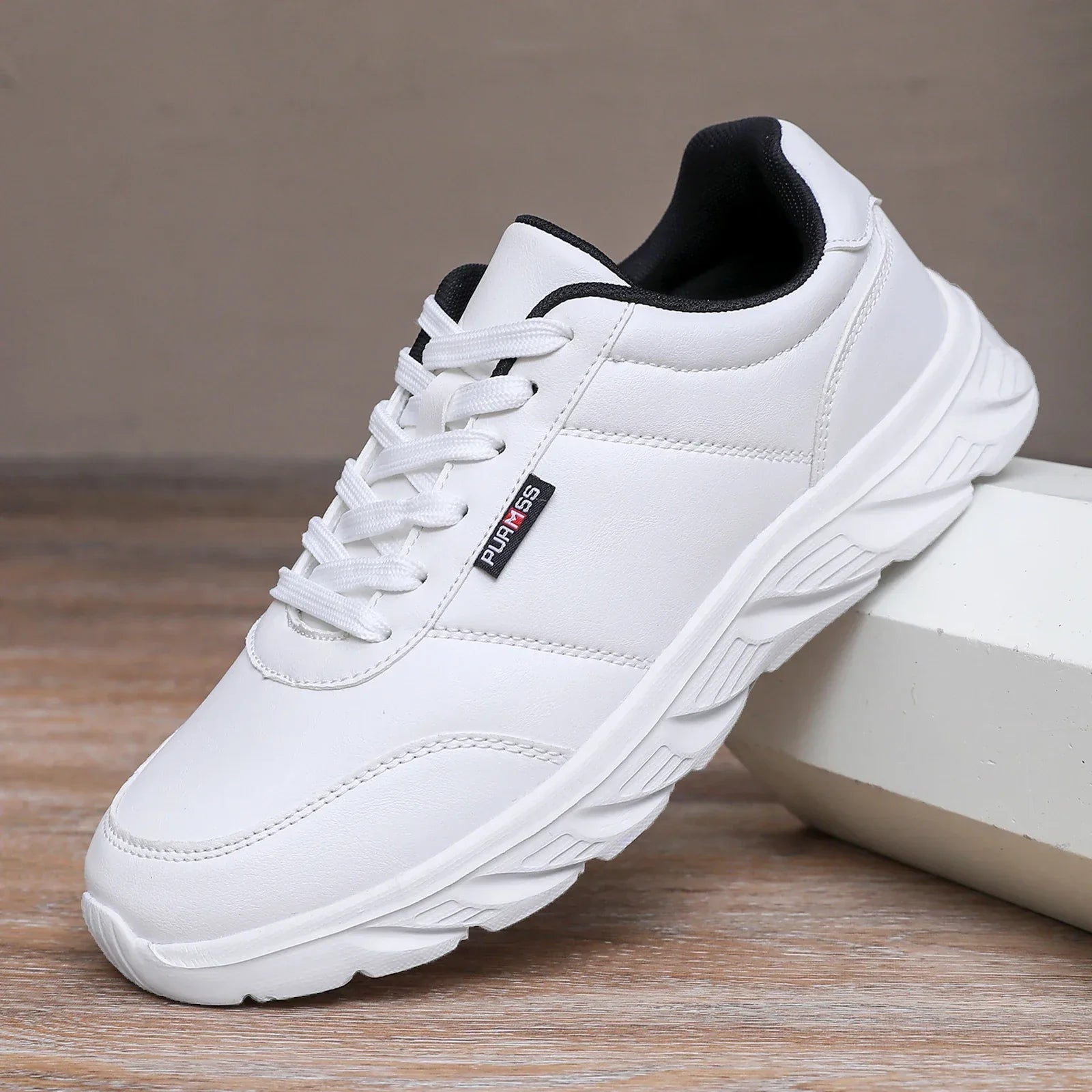 Men Shoes Soft Moccasin Shoes Comfortable Casual Shoes for Men Solid Black White Walking Men Sneakers Footwear Plus Size 39-46