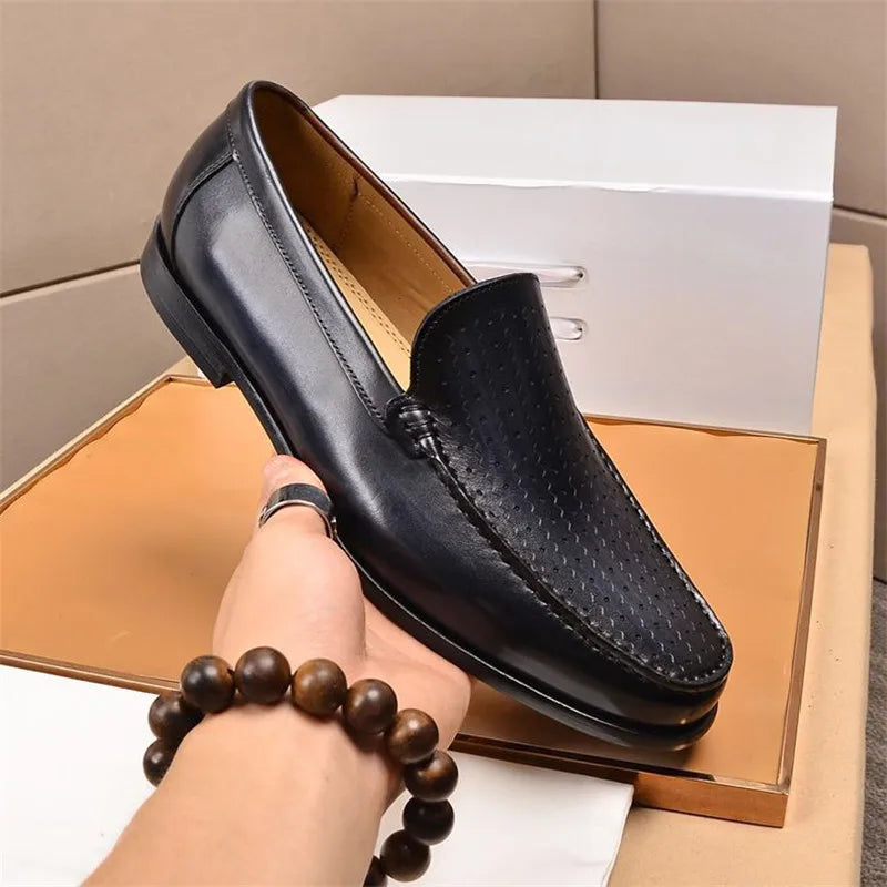 Newest 2025 Genuine Leather Men Driving Shoes Slip On Super Quality Comfortable Men Casual Cowhide Leather Moccasins Loafers