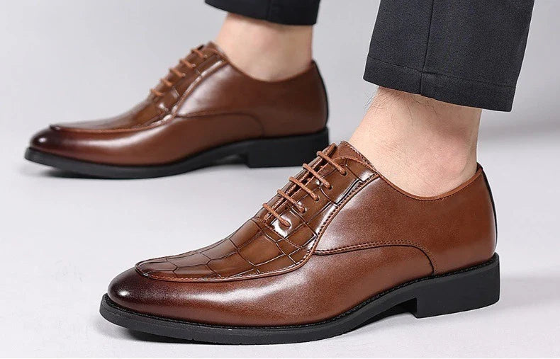 Casual Checkered Retro Business Men's Shoes Soft Sole Big Size Wedding Shoes Male Spring Autumn Lace Designer Leather Shoe Man