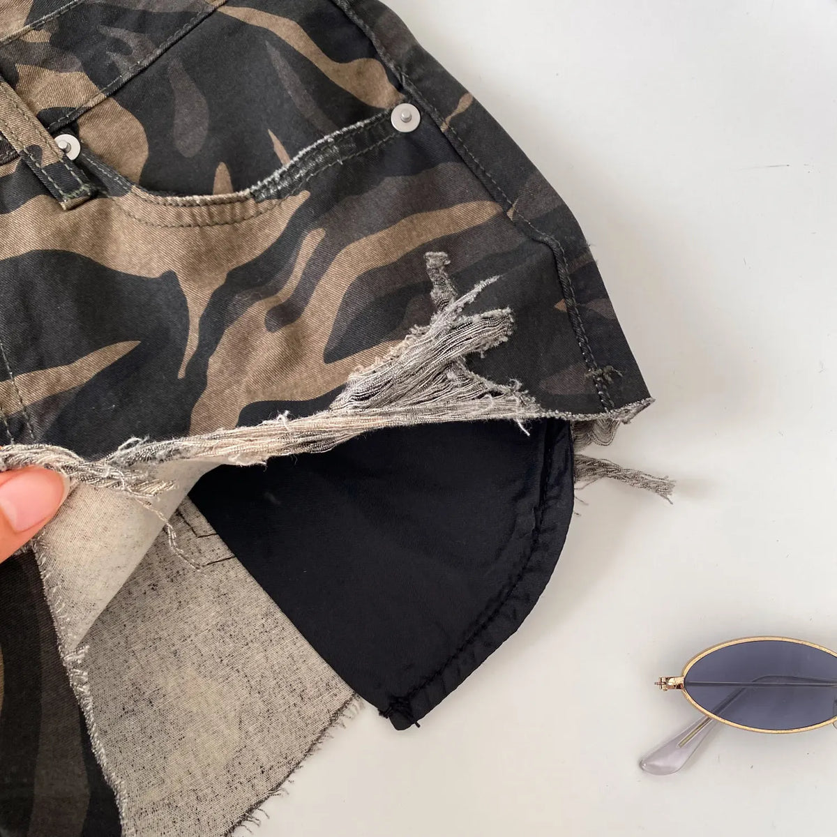 SINGREINY American Retro Camouflage Mini Shorts 2026 Ladies Hollow Out Slim Beach Pants Hot Girl Sexy Print Denim Shorts
