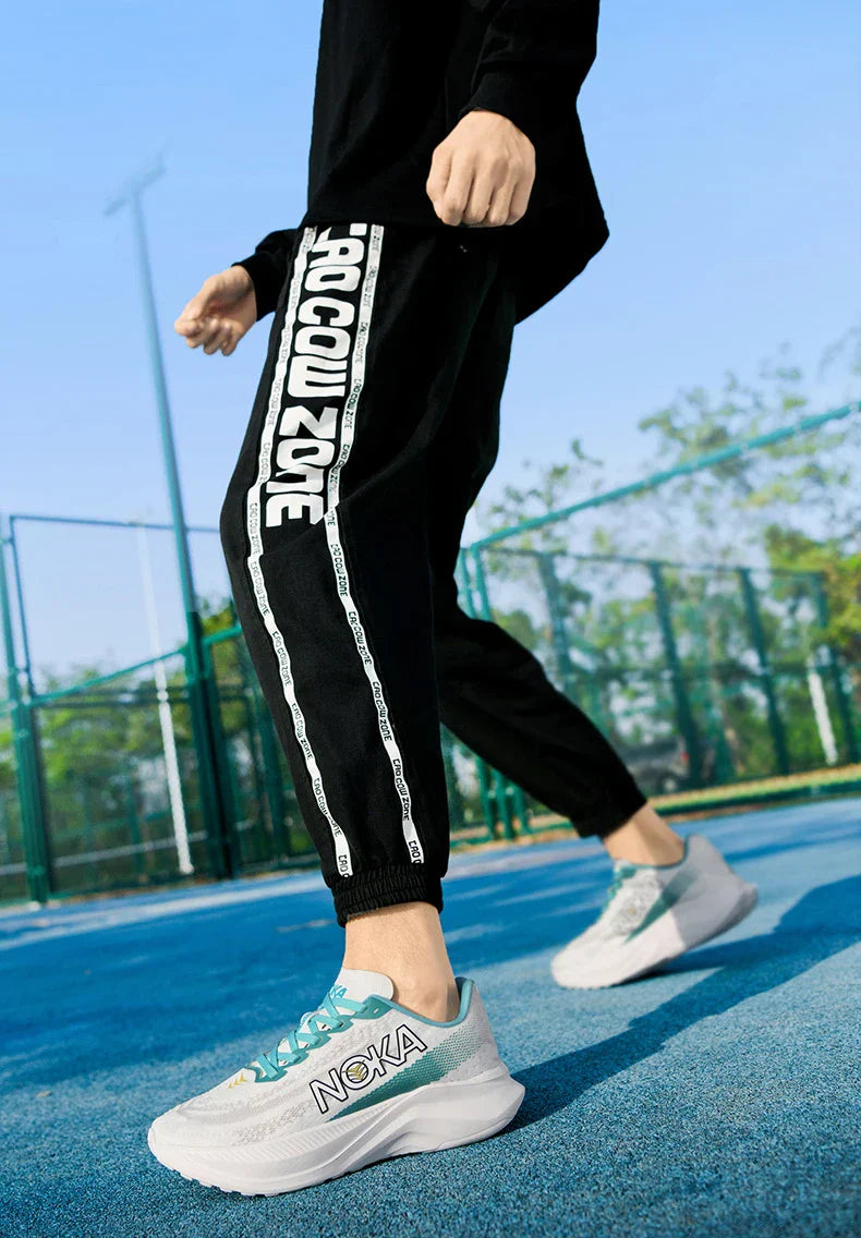 Men Women High Quality Light Running Shoes Cushion Training Shoes Lightweight Wear-Resistant Sneakers