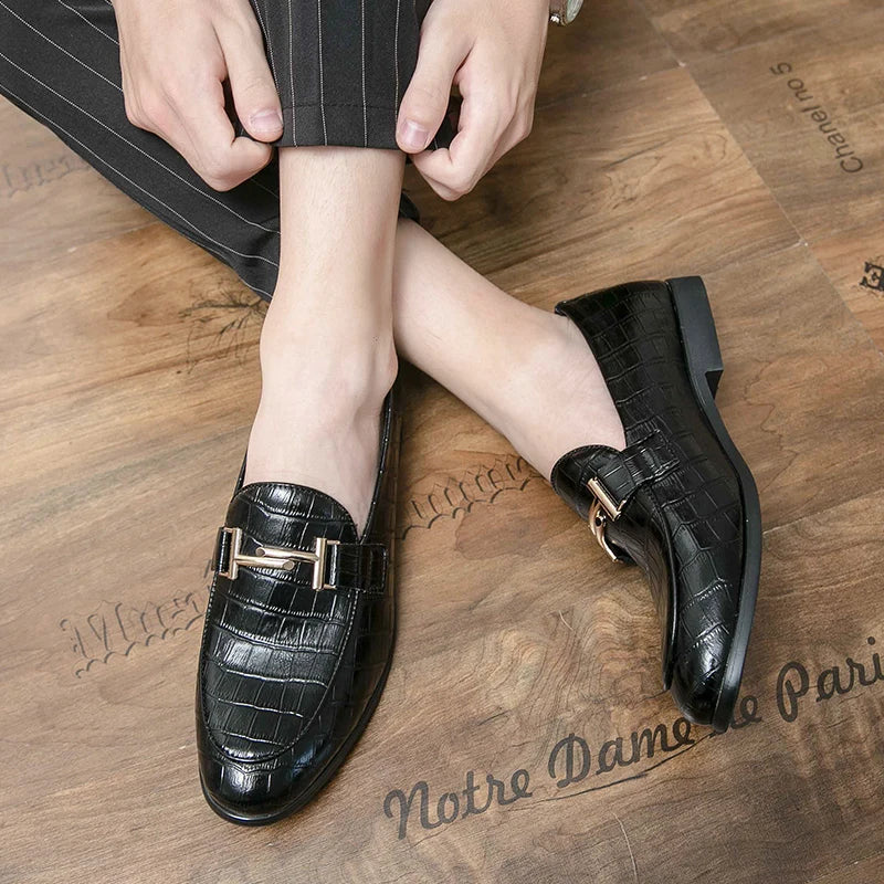 2024 High Quality Casual Leather 38~48 Designer Mens Dress Wedding Black Fashion Office Business Loafers Formal Shoes for Men