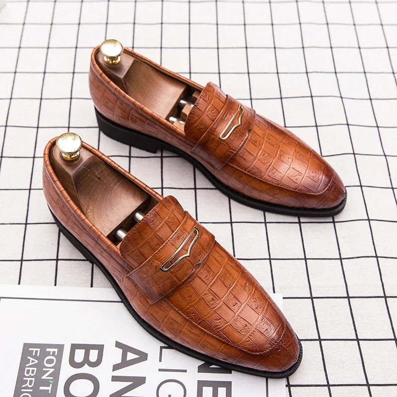Spring Italian high-quality Blue Leather Shoes for Men men leather shoes Wedding Dress Shoes Patent mens loafers Big size:38-48