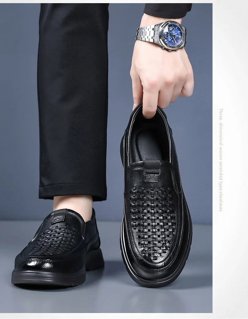 Summer New Designer Hallow Leather Shoes Man Breathable Soft Sole Business Casual Shoes Male Fashion Loafers Shoes for Man