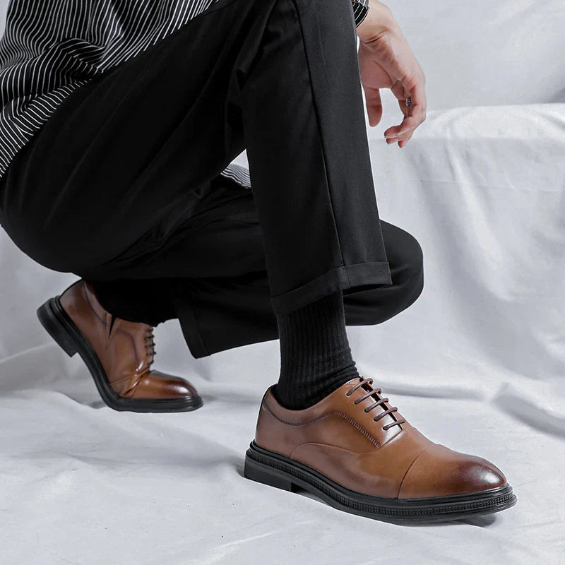 Brand Men Genuine Leather Shoes Black Wedding Bride For Formal Party Dress OEM Italian Men Shoes Casual Soft Casual Shoes