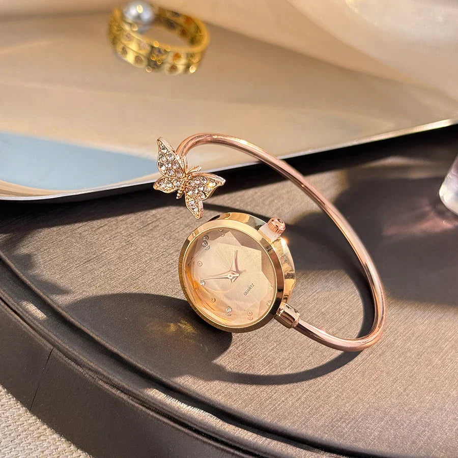 Romantic Butterfly Open Bracelet Luxury Fashion Ladies Quartz Watch Elegant Simple Wristwatch New Model Bestseller