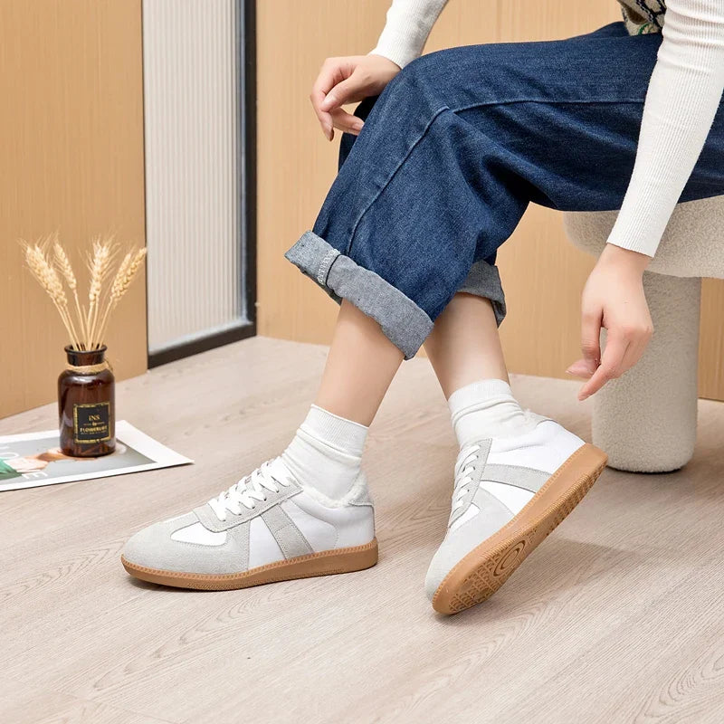 Women's Sneakers 2026 New Genuine Leather Ladies Moral Training Shoes Casual Spring Flat Shoes Women