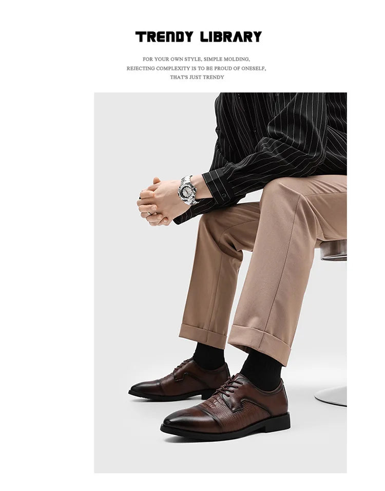New Lace Designer Elegant Shoes Man Spring Autumn Business Casual Leather Shoe Male Fashion Solid Color Wedding Dress Shoes Man