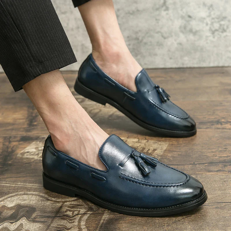 Size:38-46 American Academy Style Fringe Loafers for Men Men's Bottoms Casual Shoes Outdoor Fashion Blue Patent Leather Shoes