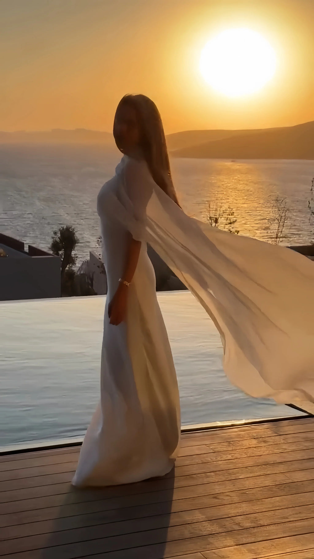 Simple White Chiffon Cape Maxi Dress Wedding Dress Beach Vacation Photoshoot Elegant Party Dresses Women's Formal Evening Gown