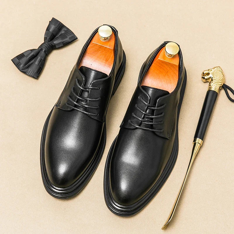 Fashion Men Brogue Oxford Shoes British Style Casual Shoes PU Leather Formal Dress Footwear Man Outdoor Sneakers Business Shoes