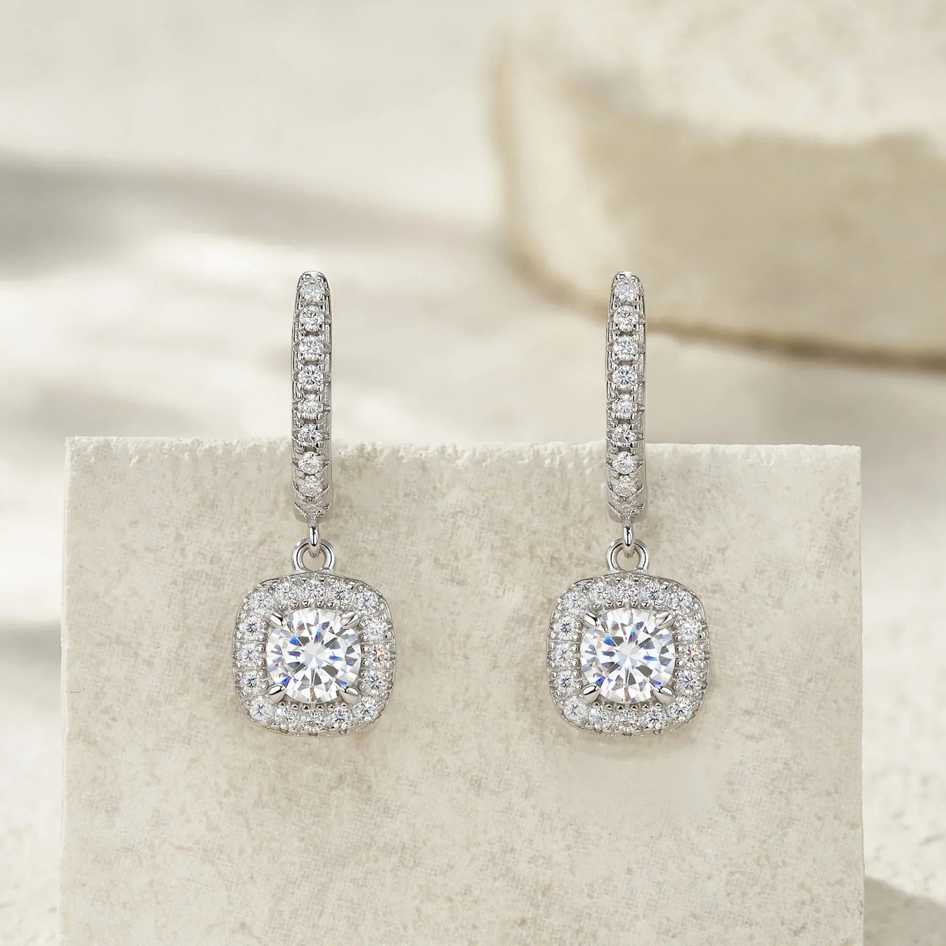 925 sterling silver inlaid moissanite pendant earrings, simple square ear buckle jewelry, men's and women's Valentine's Day gifts, birthday gifts, holiday party gifts