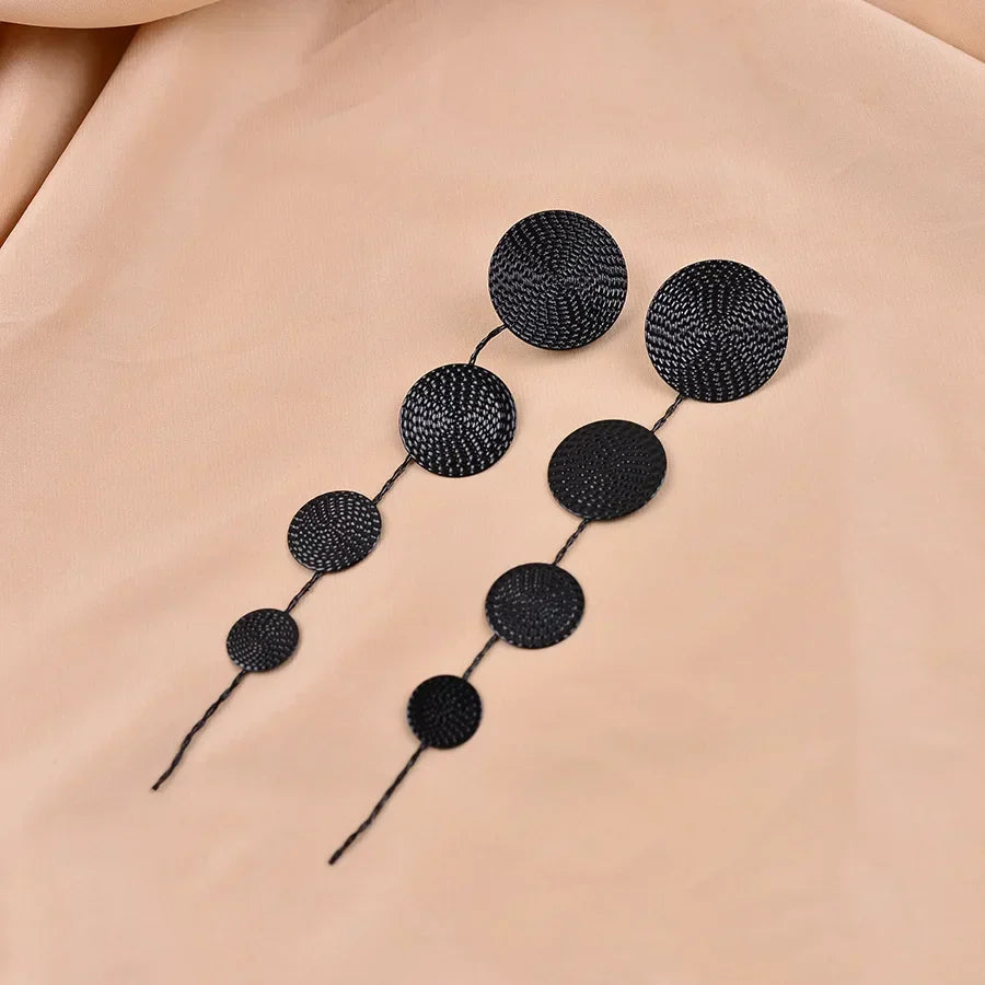 Temperament Fashion Metal Hammering Pattern Geometric Circular Long Tassel Creative Spliced Stud Earrings for Women Jewelry Gift
