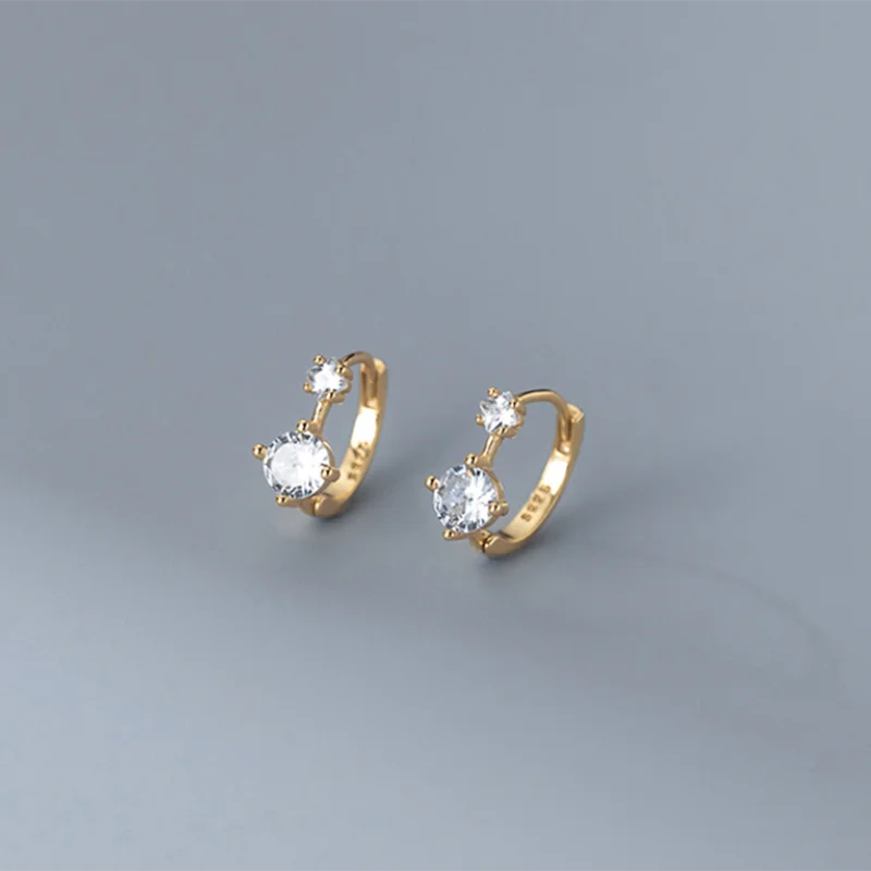 925 Sterling Silver Simple Shiny Black Zircon Statement Ear Buckle for Women Fashion Elegant Party Hoop Earrings Jewelry