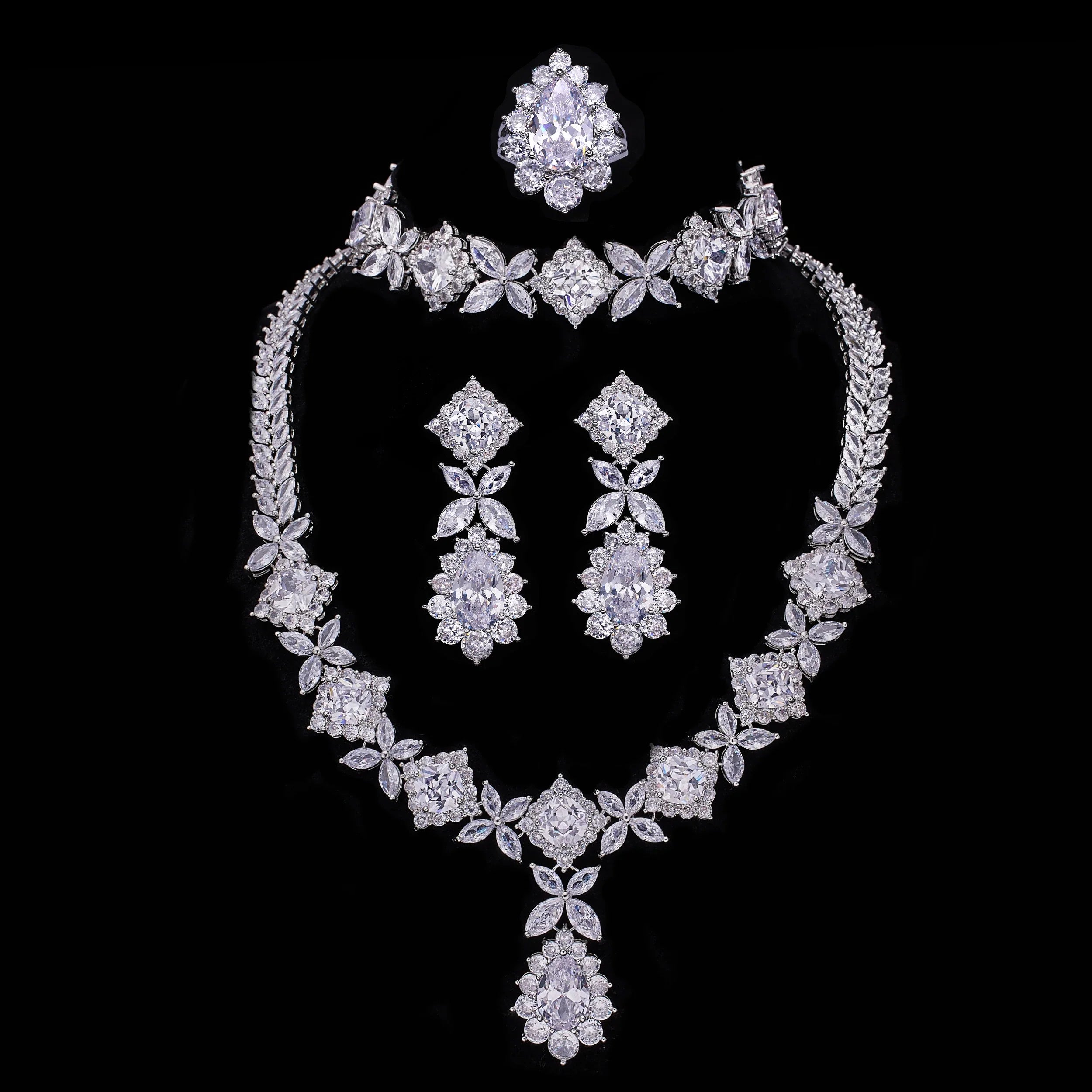 2024 Top 4 Piece Set Dubai Cubic Zirconia Tassel Drop Big Bridal Necklace Bridal Party Luxury Jewelry Set