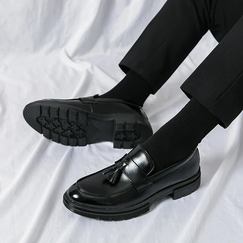 Zapatos De Hombre Loafers Men's Tassel Slip-On Comfortable Men Leather Shoes Casual Shoes Fashion Oxford Shoes Large Size 38-47