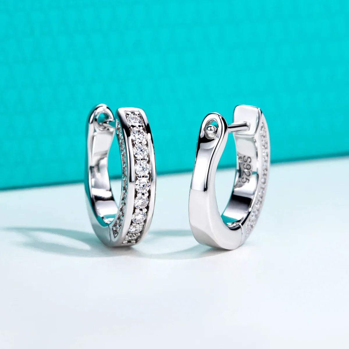 0.56cttw Luxury Moissanite Ear Hoop Earrings 925 Sterling Silver Earring For Woman Wedding Engagement Jewelry Wholesale