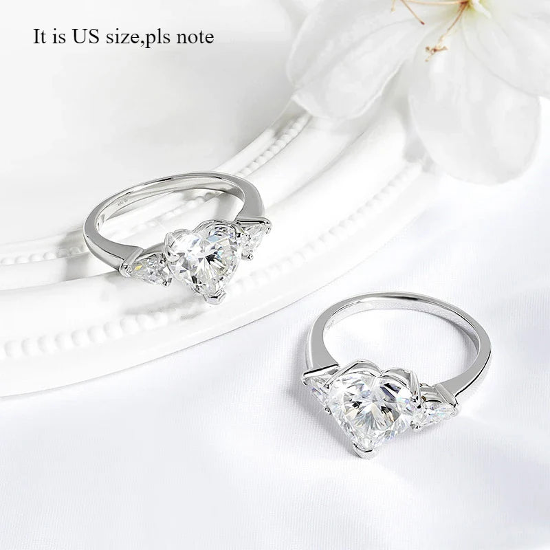 1CT 2CT 3CT 4CT Heart Cut Moissanite Ring for Women 3 Stones Lab Diamond Wedding Band 925 Sterling Silver Jewelry