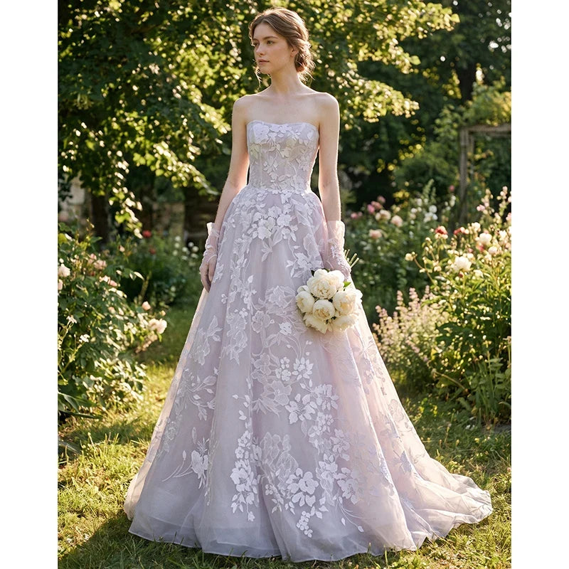 2026 Elegant Strapless Wedding Dress 3D Floral Lace Applique Tulle Ball Gown Court Train Bridal Gown Custom Size Vestidos