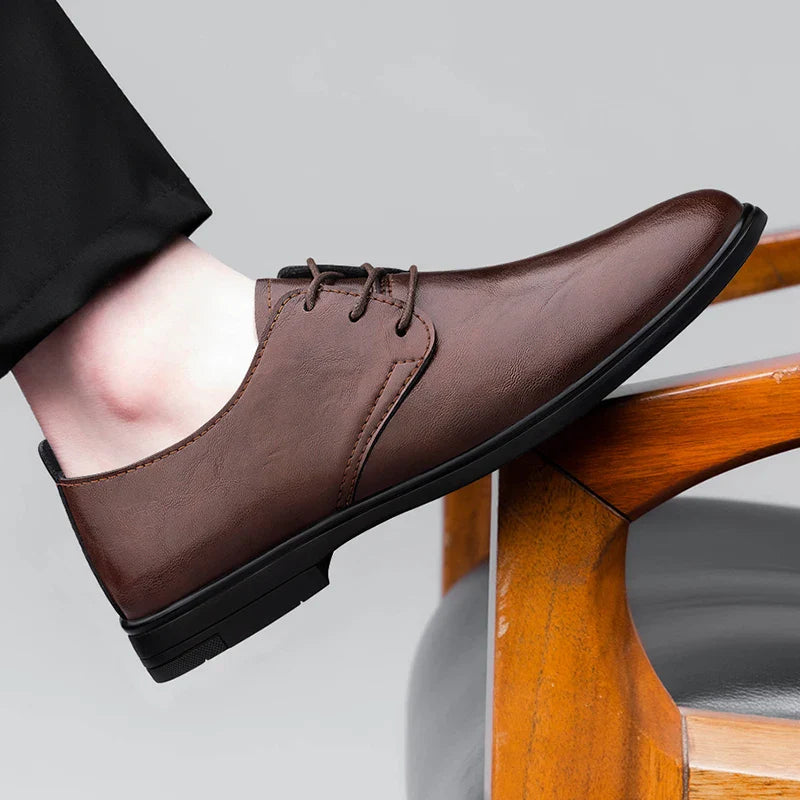 High Quality Handmade Casual Leather Business Shoes Mens Formal Oxford Office Shoes Fashion Lace-up Casual Flat Designer Shoes