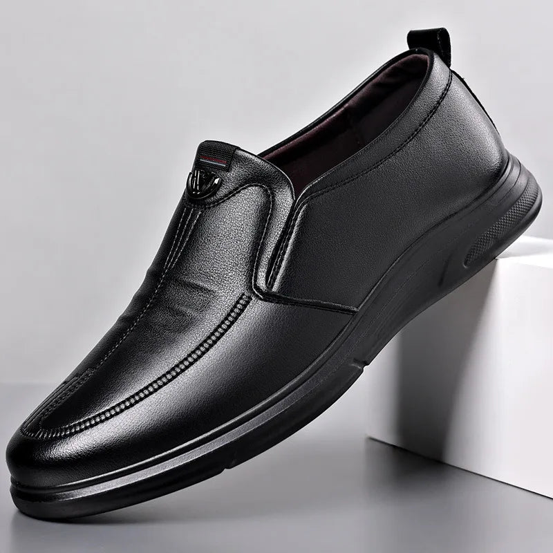 Spring Summer New Hallow Leather Shoes for Men Solid Color Fashion Dress Shoes Male Soft Sole Business Casual Shoe Man