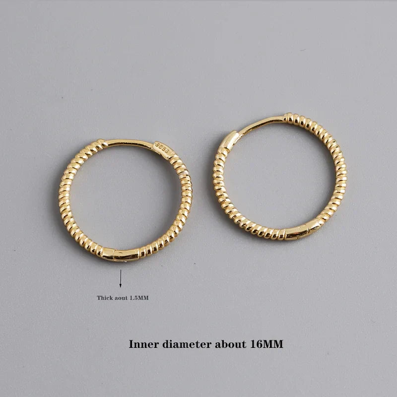 925 Sterling Silver Fashion Piercing Charm Twist Huggies Hoop Earrings for Women Rock Gothic Unisex Jewelry Ear Buckles