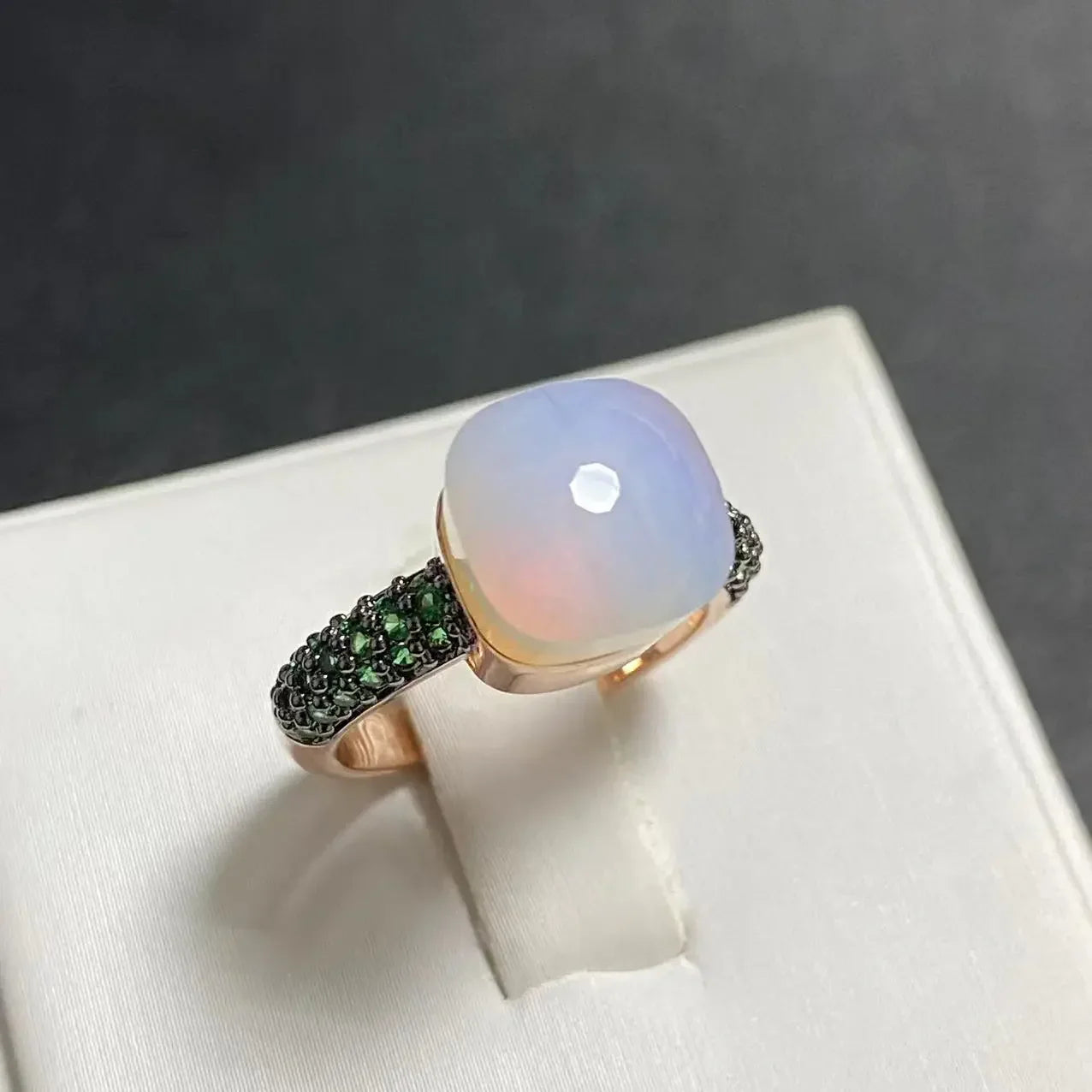 Emerald Ring for Women Green Zircon Inlay Rose Gold & Black Gun Plated 30 Colors Candy Crystal Style Jewelry Birthday Gift