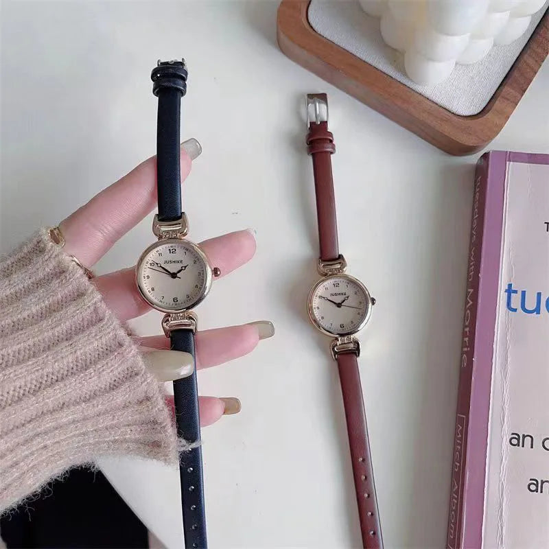 Simple Women's Watches Small Round Ladies Bracelet Watch PU Leather Thin Retro Quartz Wristwatch for Women Girls Gifts