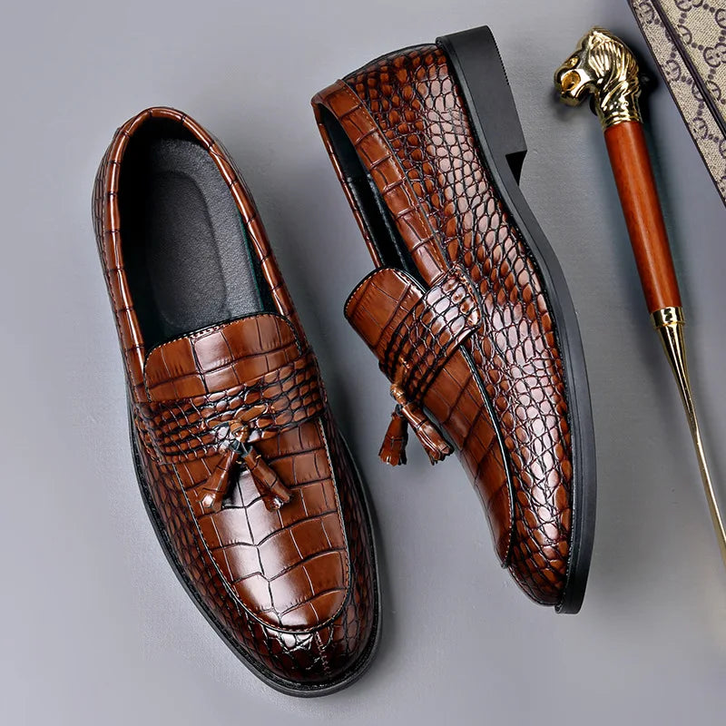 2026 New Business Formal Leather Shoes for Man British Style Fashion Men's Dress Shoes Solid Color Big Size Designer Loafers An
