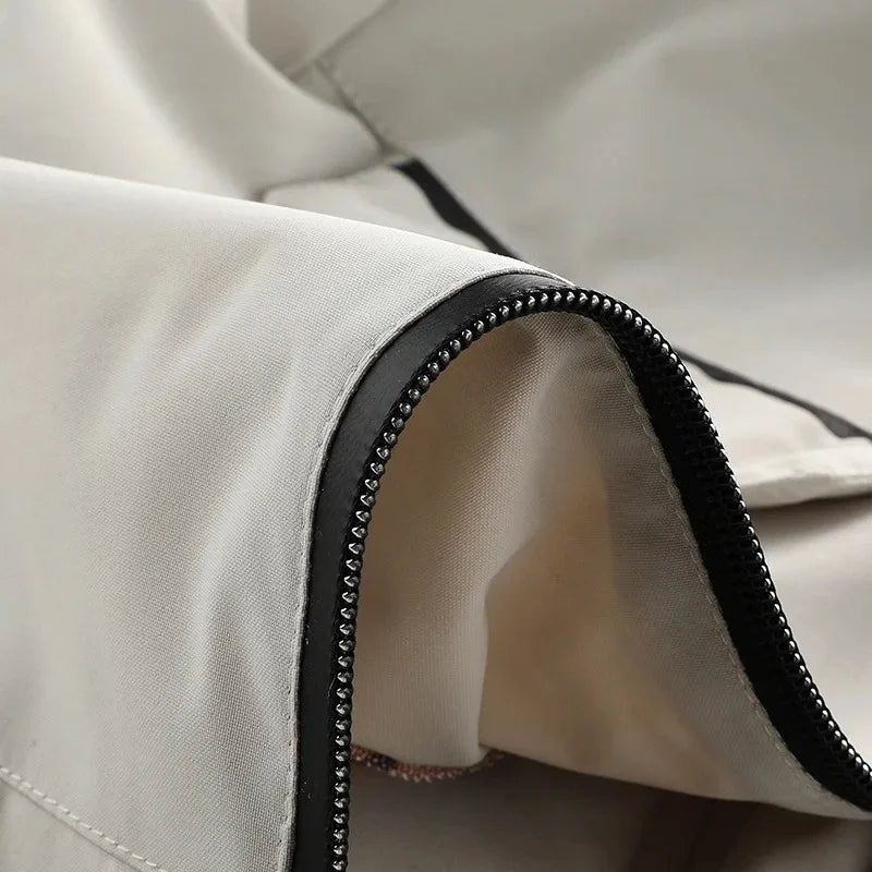 Spring And Autumn New Men's Windbreaker Outdoor Soft Shell Windproof Waterproof Jacket Long-Sleeved Hooded Solid Color Jacket