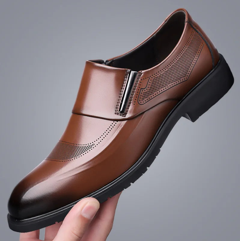 2026 New Designer Leather Shoes for Men Spring Autumn Business Casual Shoes Male Fashion Solid Color Wedding Shoe Man