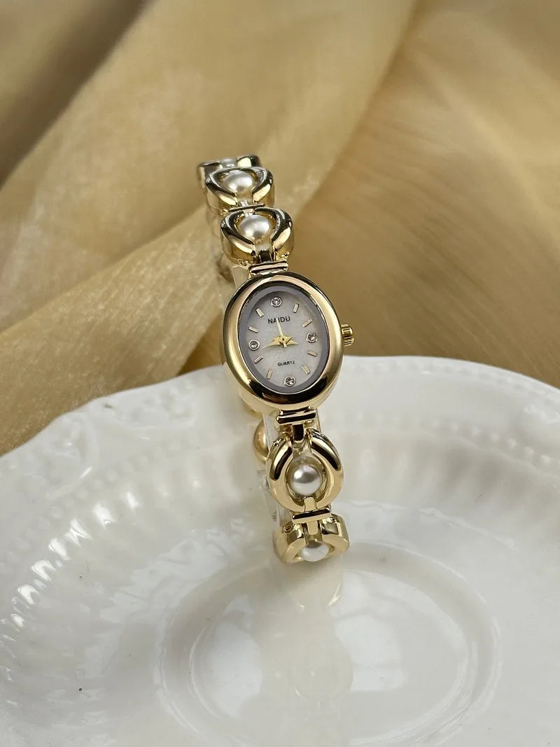 Luxury Pearl Inlaid Bracelet Watch Fashion Women Quartz Watch Brand Oval Dial Dress Wristwatches Dropshipping Relojes Para Mujer