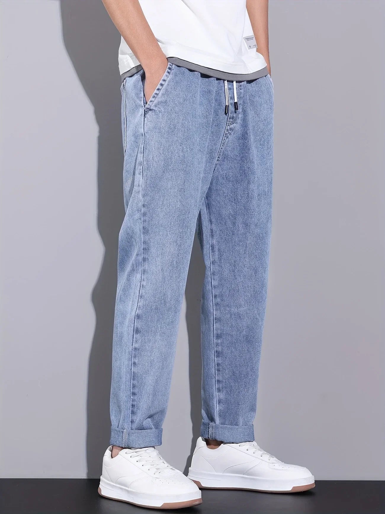Men's Straight-Leg Jeans with Adjustable Drawstring Waist, Made of Breathable and Soft Fabric, Loose Casual Style.