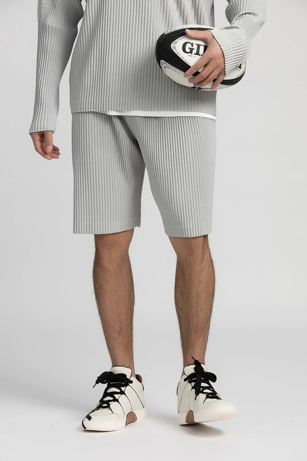 Pleated Shorts For Men Five-point Pants Baggy Casual Sports Shorts Japanese Pleated pants